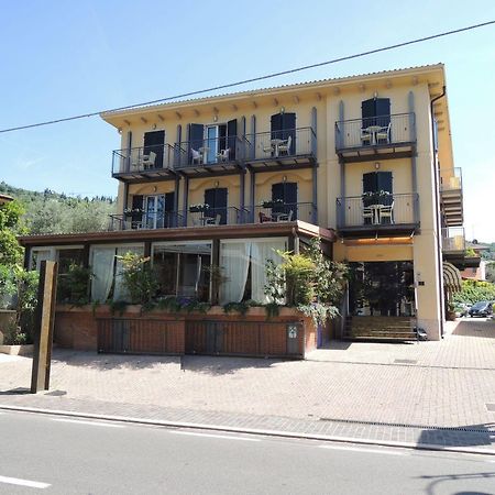Hotel Al Caval Torri Del Benaco Extérieur photo